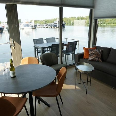 Floating vacationhome Tenerife Maastricht Buitenkant foto