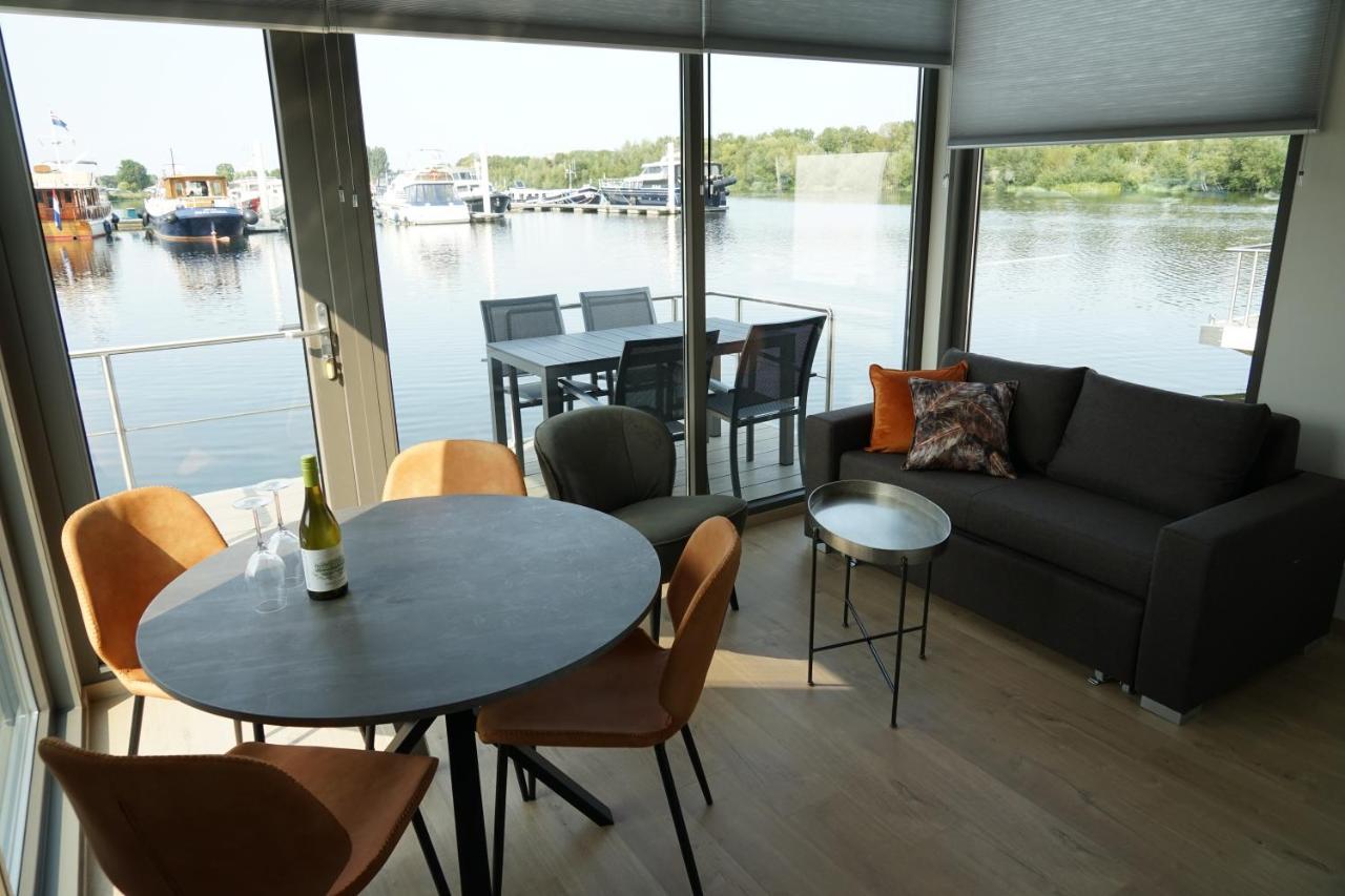 Floating vacationhome Tenerife Maastricht Buitenkant foto