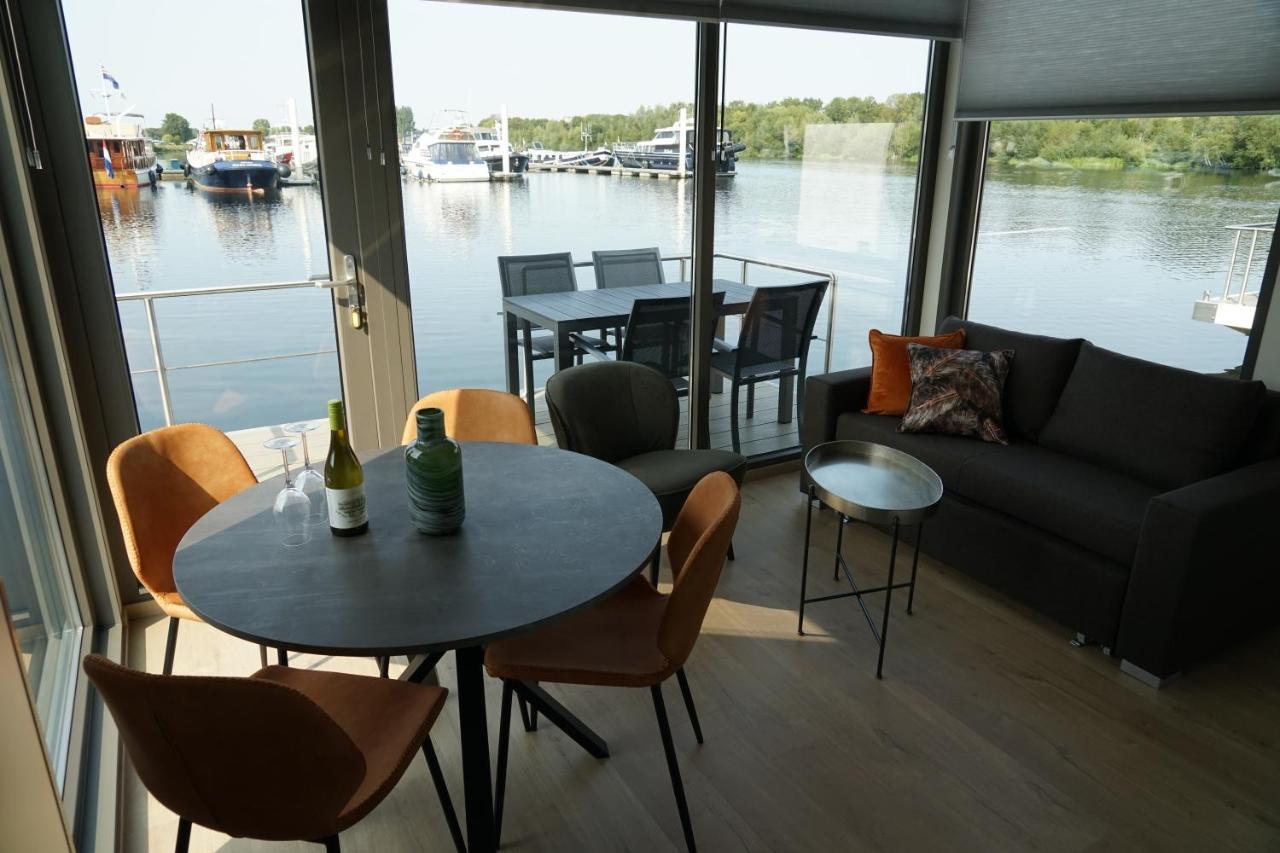 Floating vacationhome Tenerife Maastricht Buitenkant foto