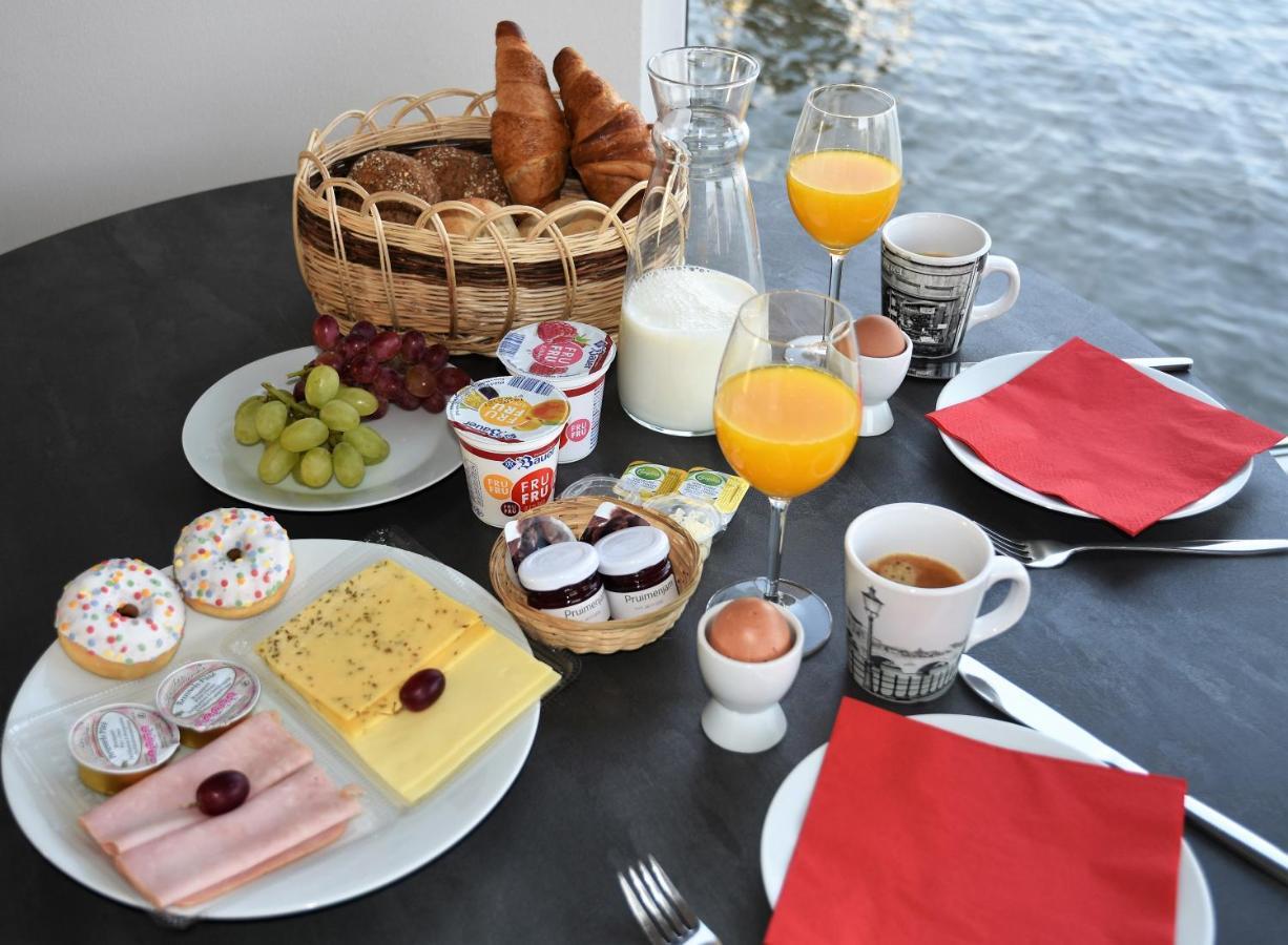 Floating vacationhome Tenerife Maastricht Buitenkant foto